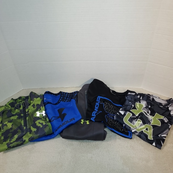 Under Armour Other - Under Armour Boys Bundle of 5 items ( tops and sweatpants) size 7